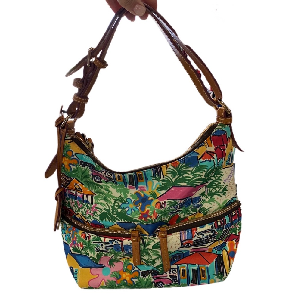 Dooney & Bourke tropic print bag 🌴